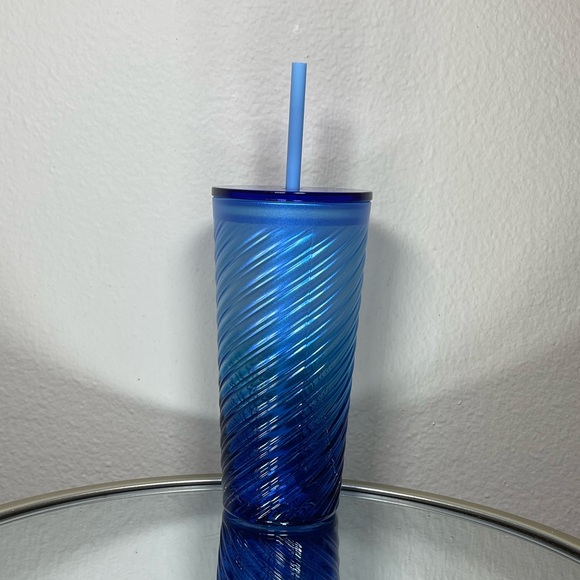 Starbucks Ombre Blue Diagonal Sheen Swirl Glass Tumbler - Picture 4 of 5